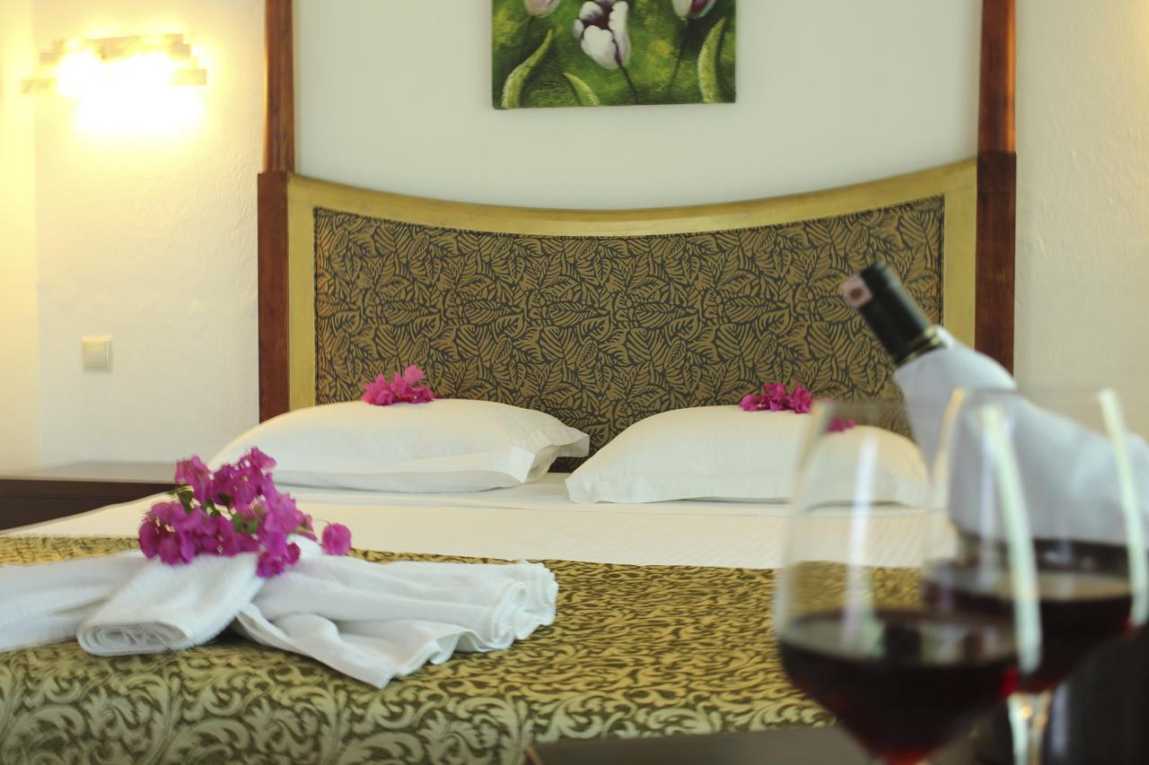 Hotel Ekincik Zewnętrze zdjęcie